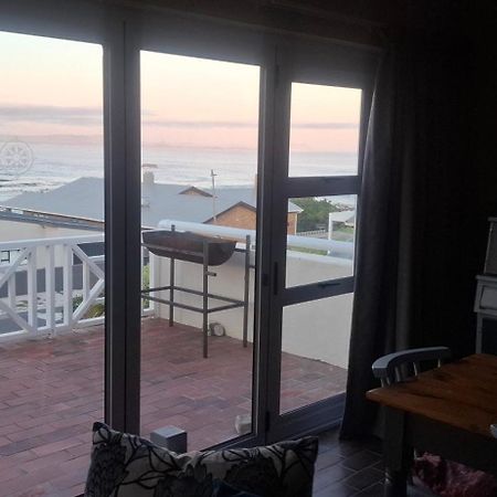 Pik 'N Wyntjie Apartment Gansbaai Exterior foto