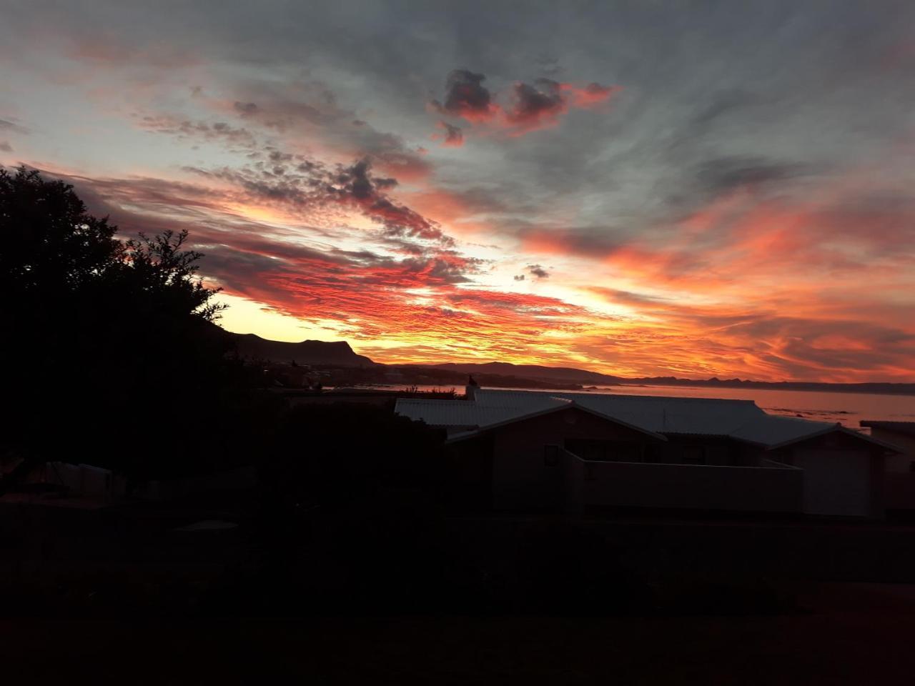Pik 'N Wyntjie Apartment Gansbaai Exterior foto